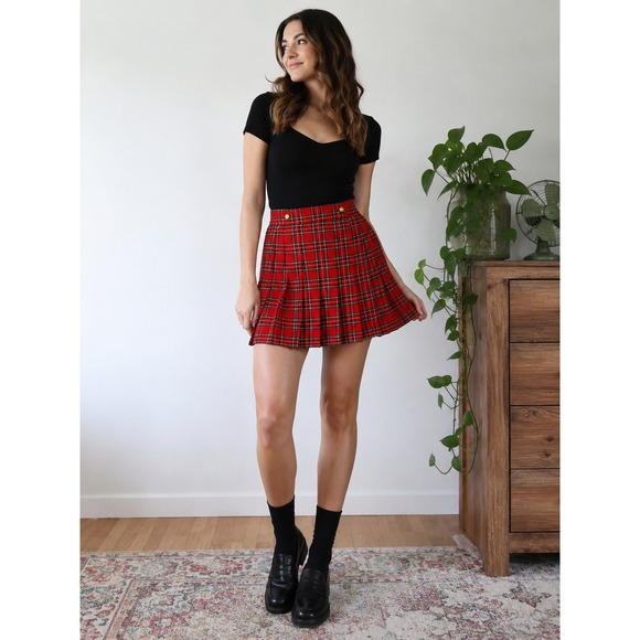 Michele Dresses & Skirts - Vintage Michele Red Tartan Plaid Pleated Small Mini Skirt 8 Made in USA Preppy